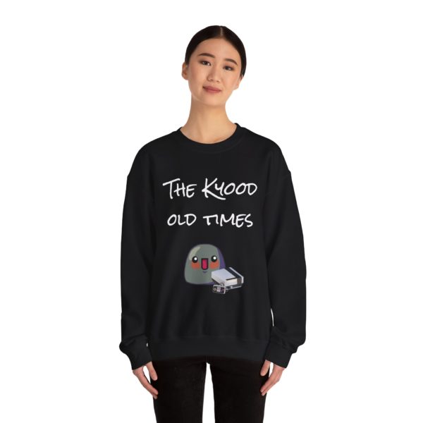 "The Kyood Old Times" Sweatshirt – NES Nostalgia Edition 🎮🪨 - Image 8