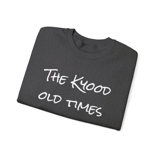 "The Kyood Old Times" Sweatshirt – NES Nostalgia Edition 🎮🪨 - Image 11
