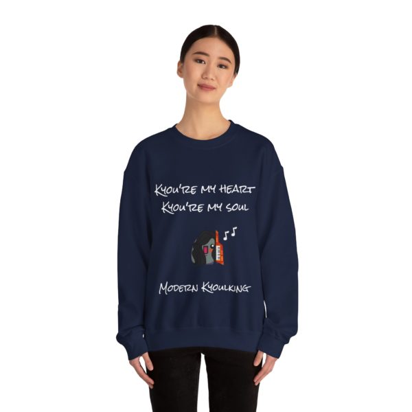 "Kyou’re My Heart, Kyou’re My Soul" Sweatshirt – 80s Nostalgia with a Kyou Twist 🎶 - Image 16