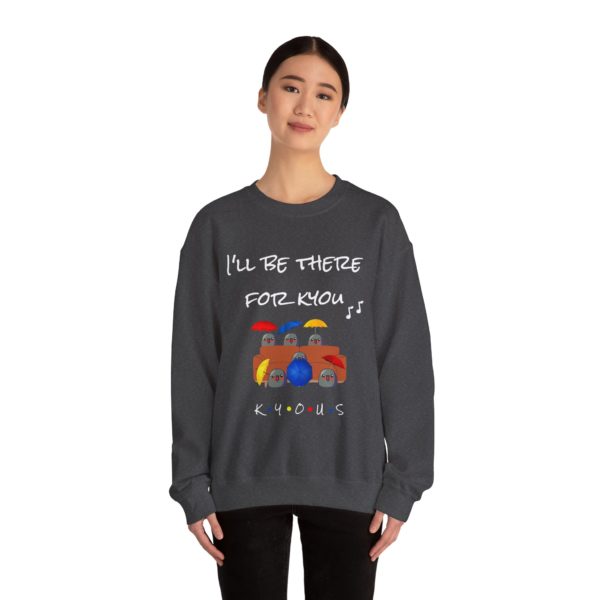 "I’ll Be There for Kyou" Sweatshirt – The Ultimate Kyou Sitcom Tribute! ☂️📺 - Image 12