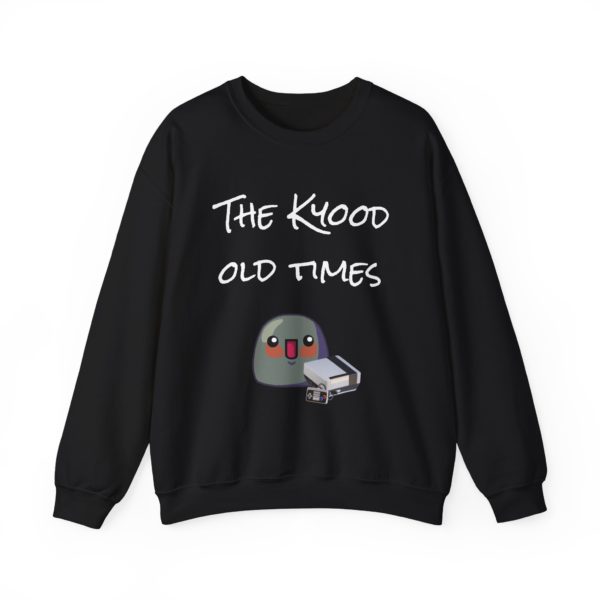 "The Kyood Old Times" Sweatshirt – NES Nostalgia Edition 🎮🪨 - Image 5